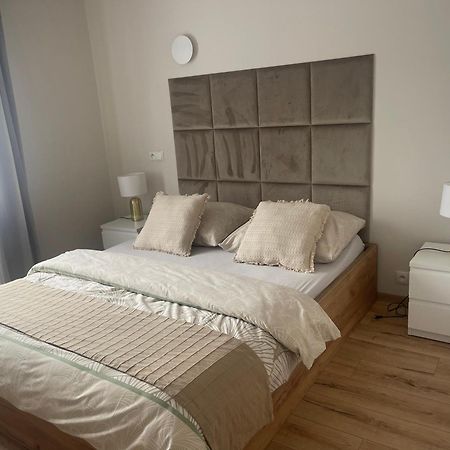 Mw3 Apartament Rzeszów Extérieur photo