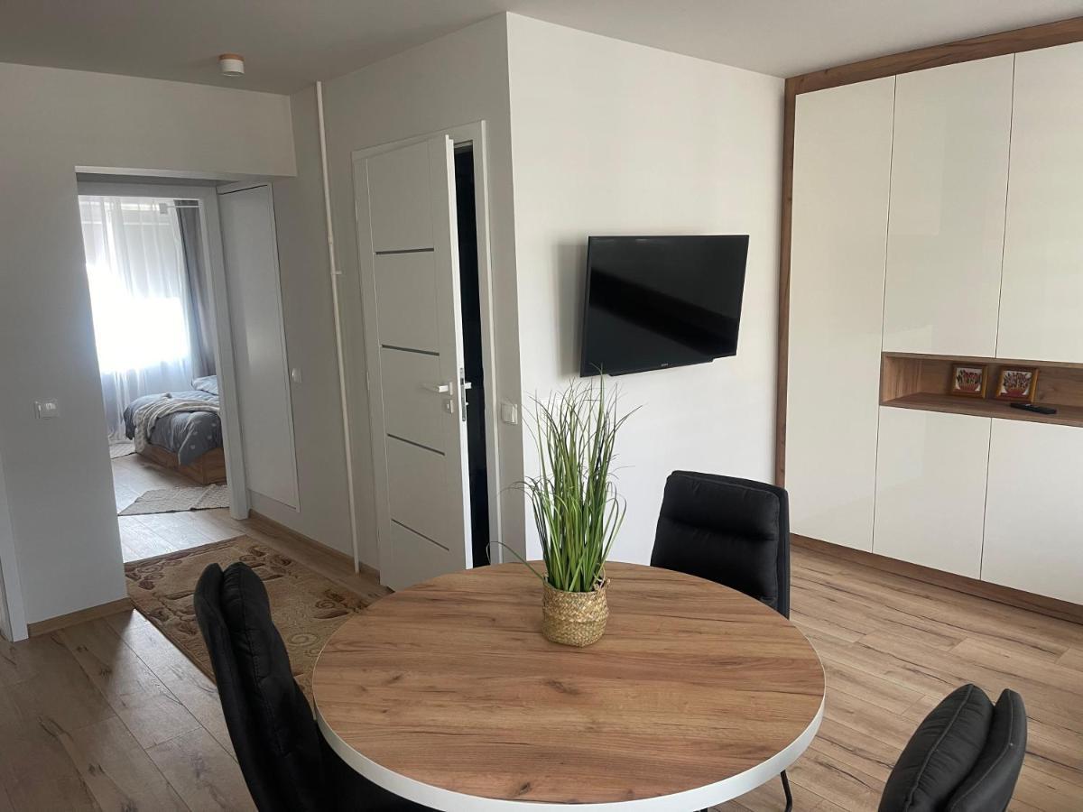 Mw3 Apartament Rzeszów Extérieur photo